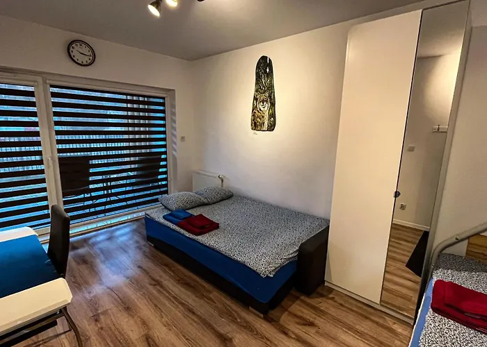 Stare Bob Cat Apartament *